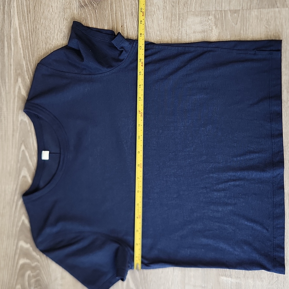 Lululemon Classic-Fit Cotton-Blend T-Shirt - Picture 4 of 10